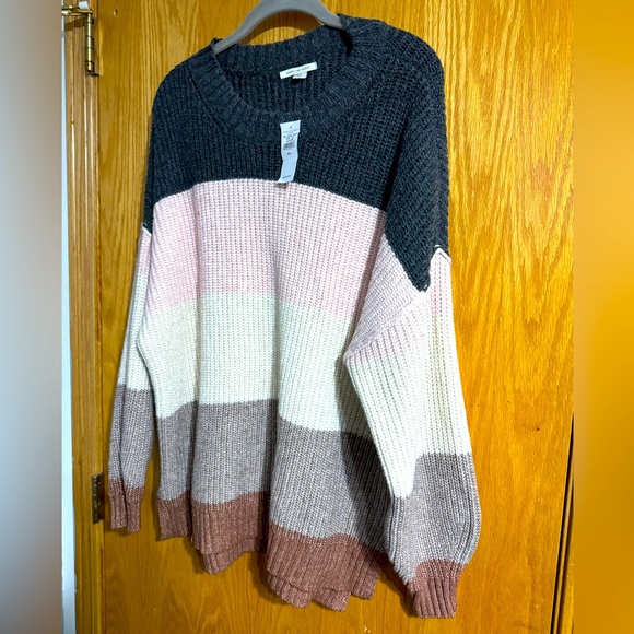 NWT American Eagle size L sweater - Picture 1 of 3